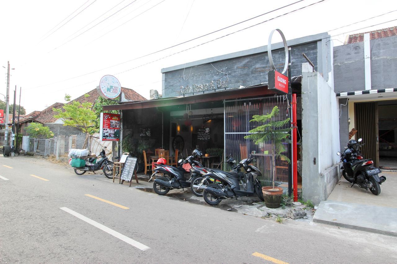 Reddoorz Plus @ Prawirotaman 3 ยอกยาการ์ตา ภายนอก รูปภาพ